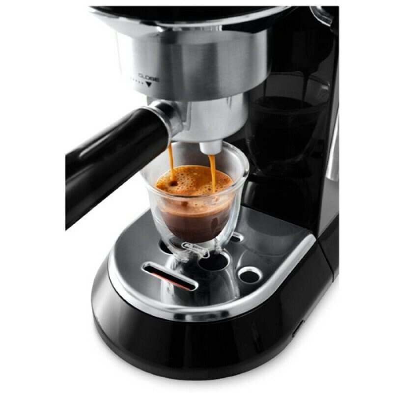 Кавоварка De'Longhi Dedica EC 685.BK - Кавоварки Побутові